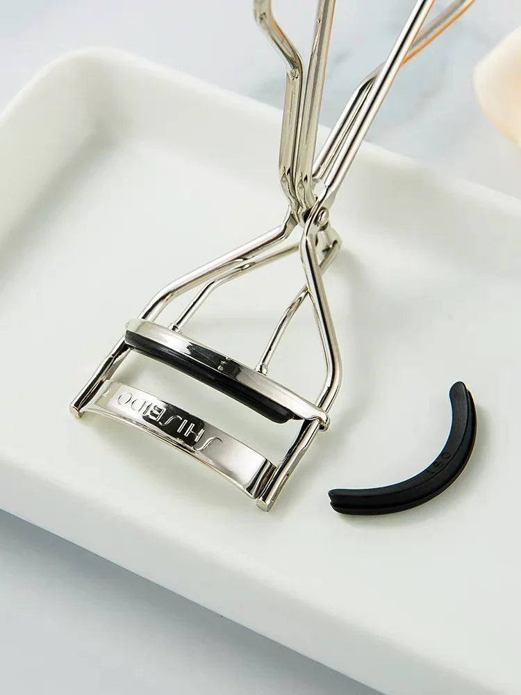 SHISEIDO Eyelash Curler