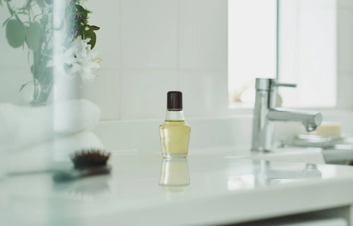 Aceite Puro de Flor de Camellia  47ml - KUROBARA