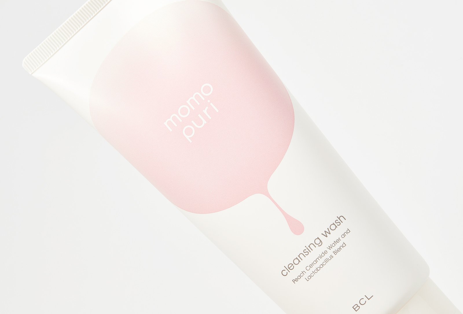 Momopuri Cleansing Wash 150g